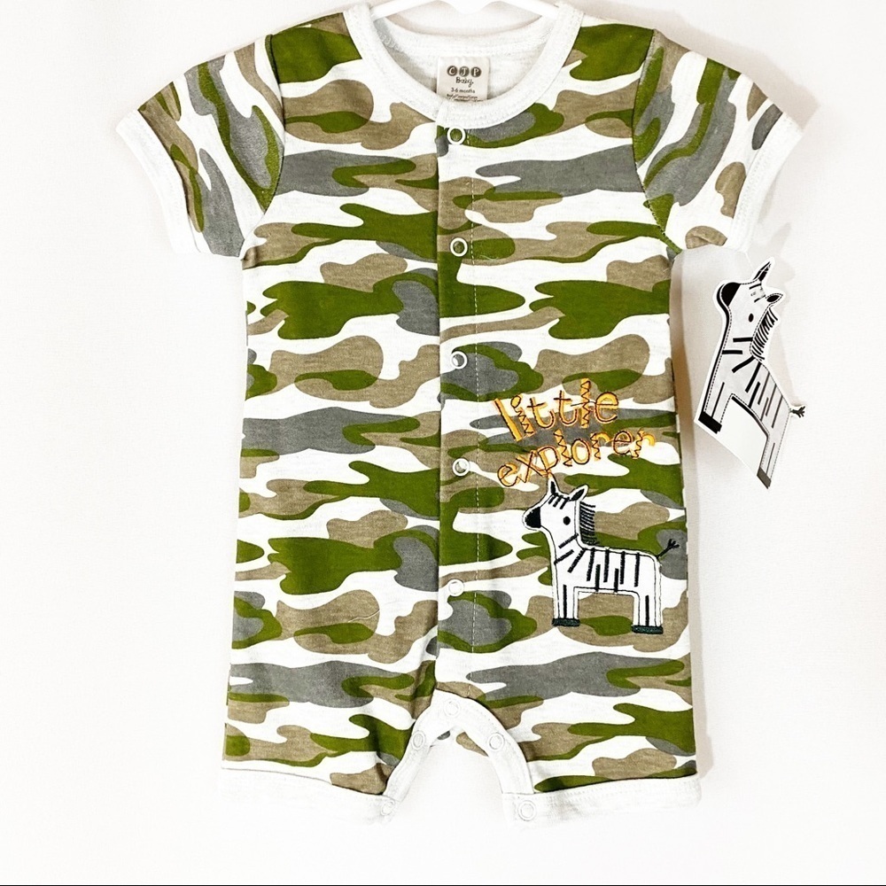 NWT CJP Baby Boy’s Camo‎ Zebra Romper